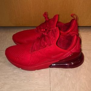 Red air max 270 (9.5/10 condition)